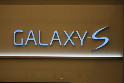 Galaxy S sign